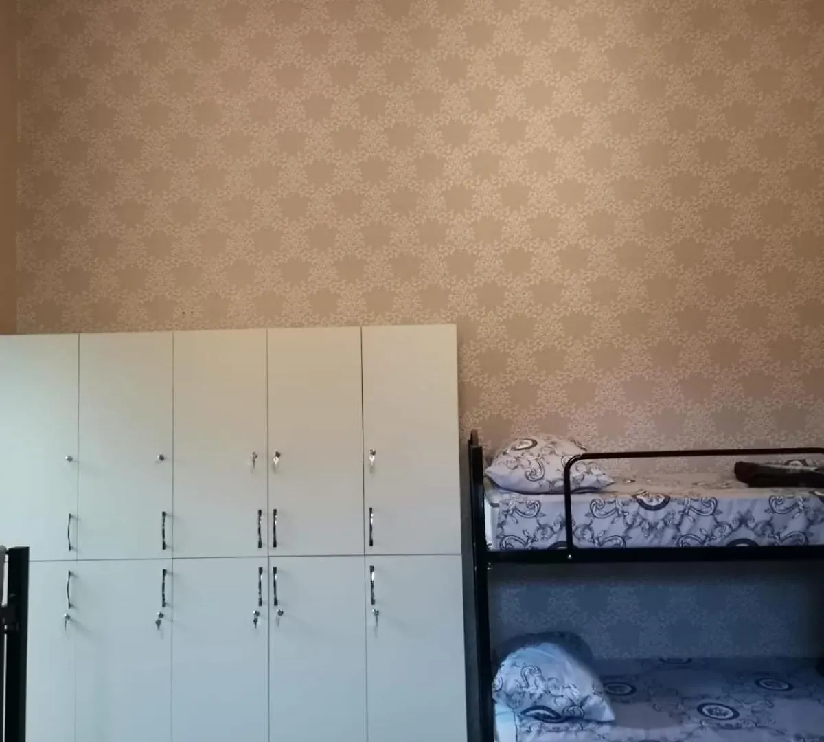 Eminera Hostels Baku 0*,  Azerbaijan