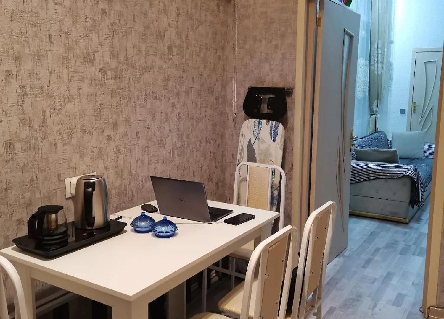 Eminera Hostels Baku