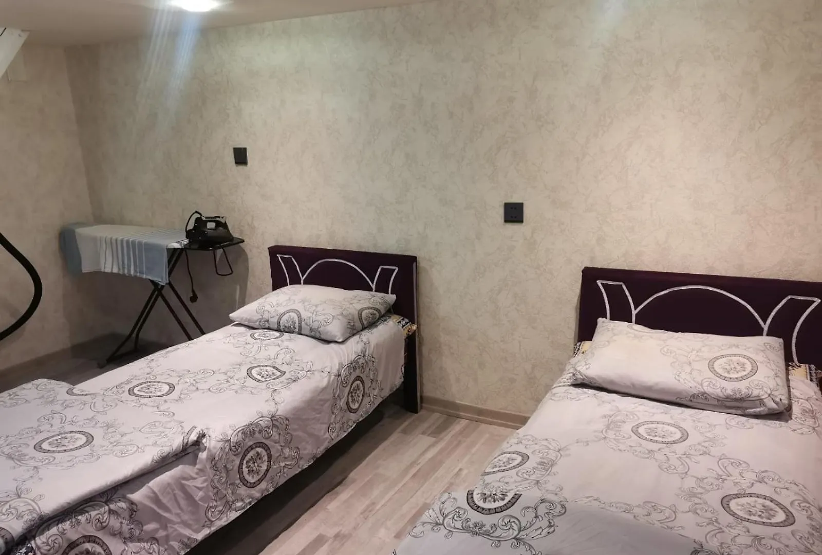 Eminera Hostels Bakü